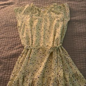 Womens dress size medium. Never worn